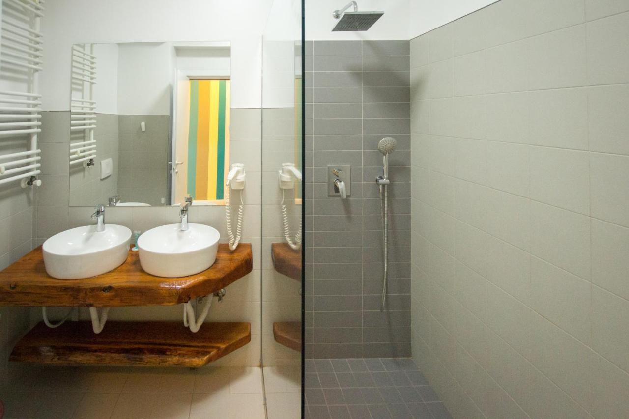 Lake Boutique Apartments & Rooms ママイア エクステリア 写真
