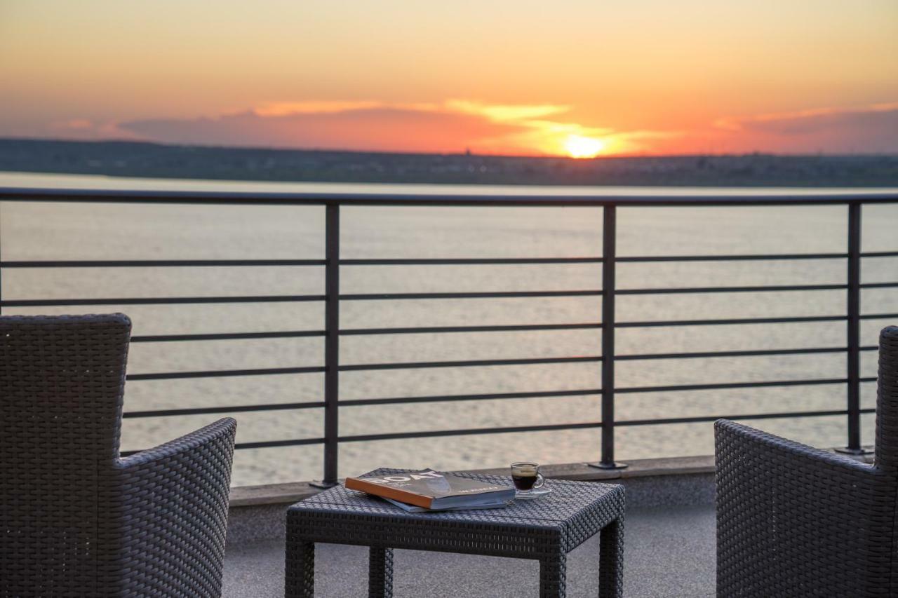 Lake Boutique Apartments & Rooms ママイア エクステリア 写真